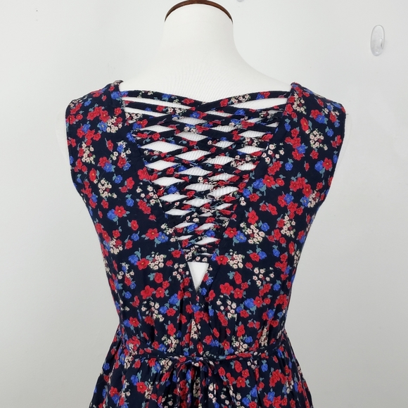 Forever 21 Floral Criss Cross Back Tunic - Picture 10 of 13
